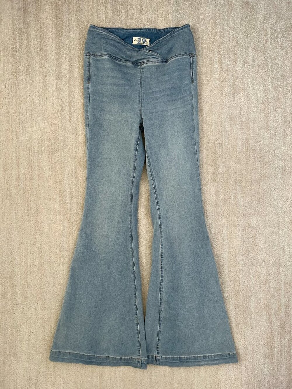 Free People We The Free Venice Beach Flare Jeans Blue 29 Pull On Crossover